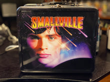 AUTOGRAPHED SMALLVILLE LUNCHBOX (signed by Michael Rosenbaum)